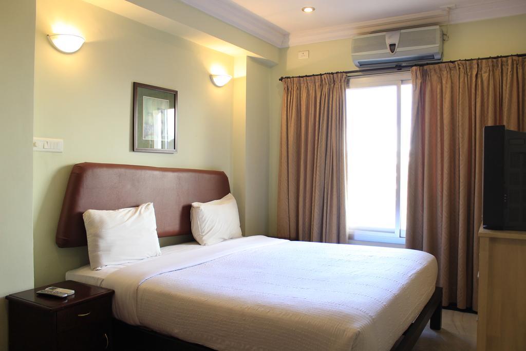 Ibc Hotels & Resorts Pvt. Ltd. Бангалор Стая снимка