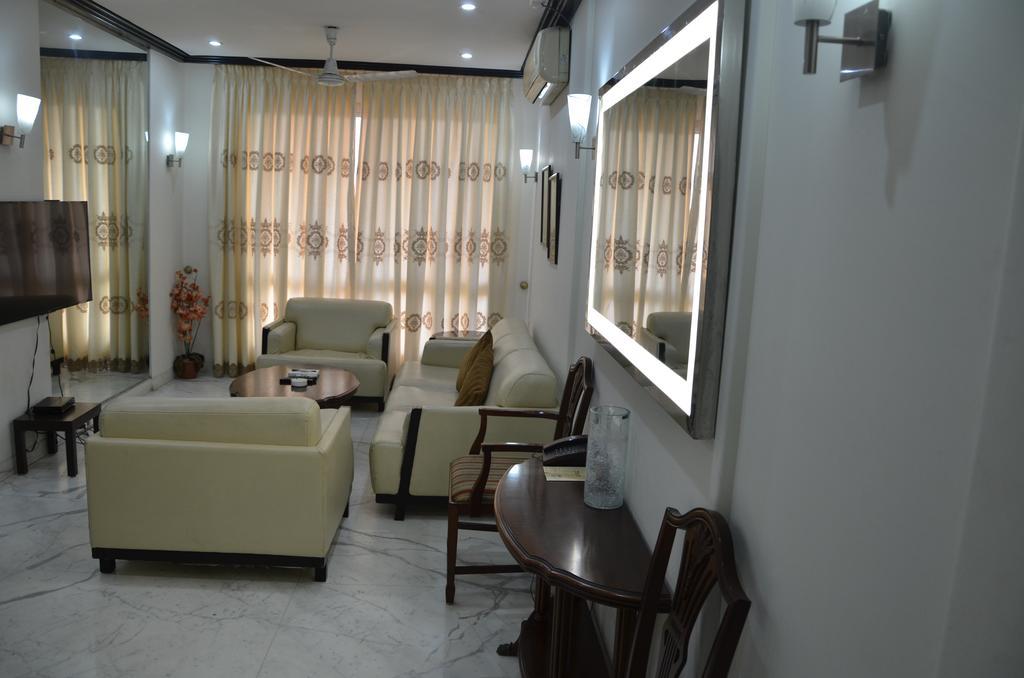 Ibc Hotels & Resorts Pvt. Ltd. Бангалор Екстериор снимка