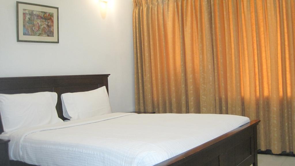 Ibc Hotels & Resorts Pvt. Ltd. Бангалор Екстериор снимка