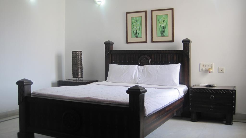 Ibc Hotels & Resorts Pvt. Ltd. Бангалор Екстериор снимка